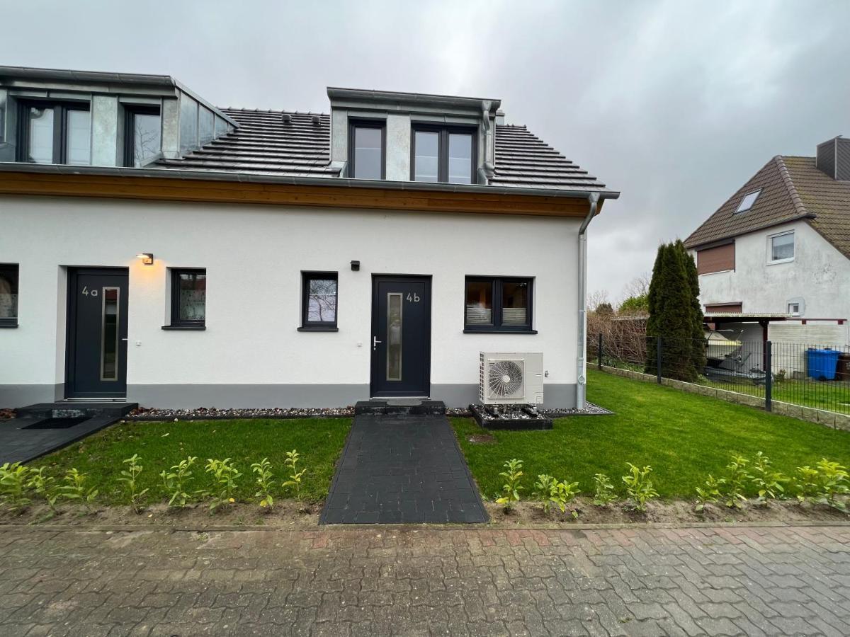 Ferienhaus Anton Dranske Ngoại thất bức ảnh