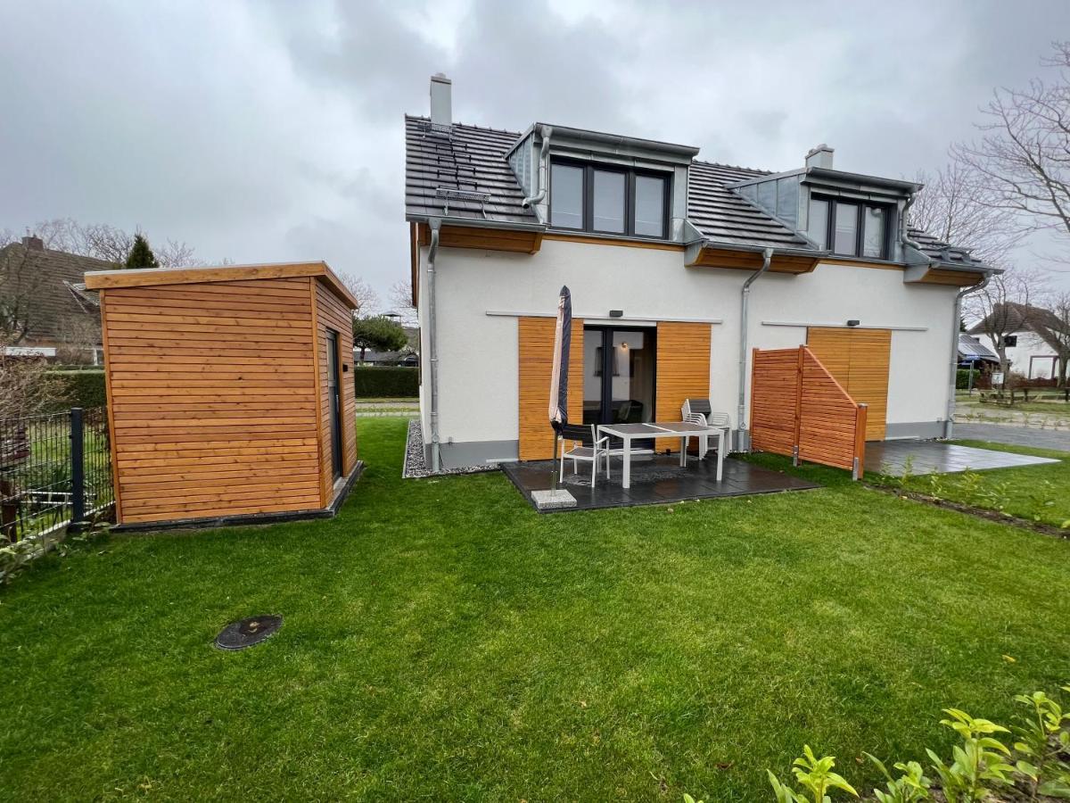 Ferienhaus Anton Dranske Ngoại thất bức ảnh